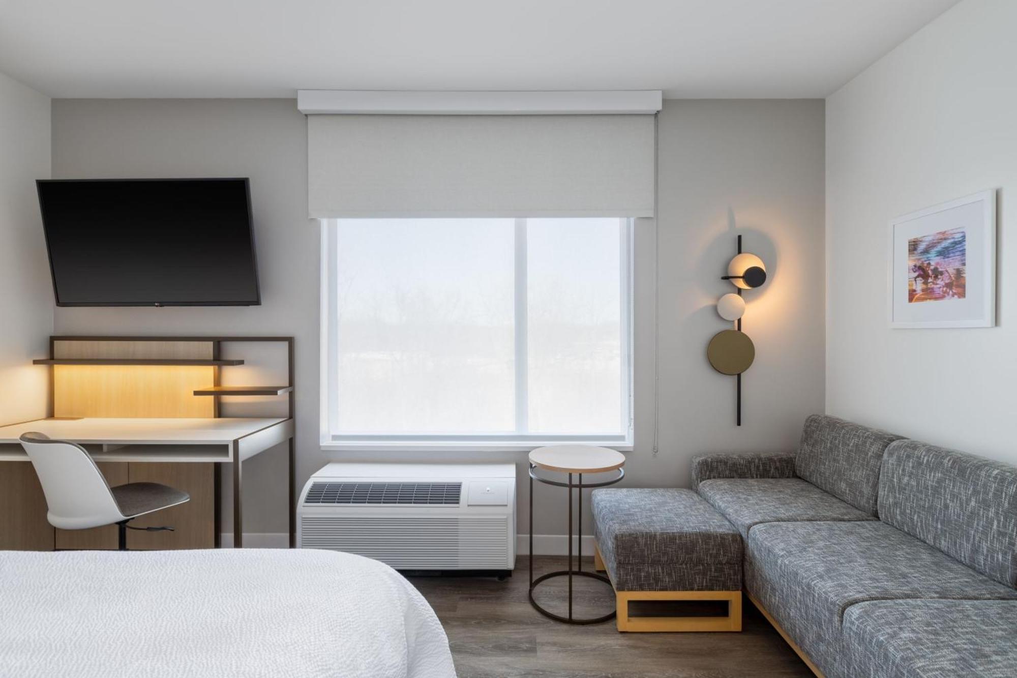 Towneplace Suites By Marriott Geneva At Spire Academy 외부 사진