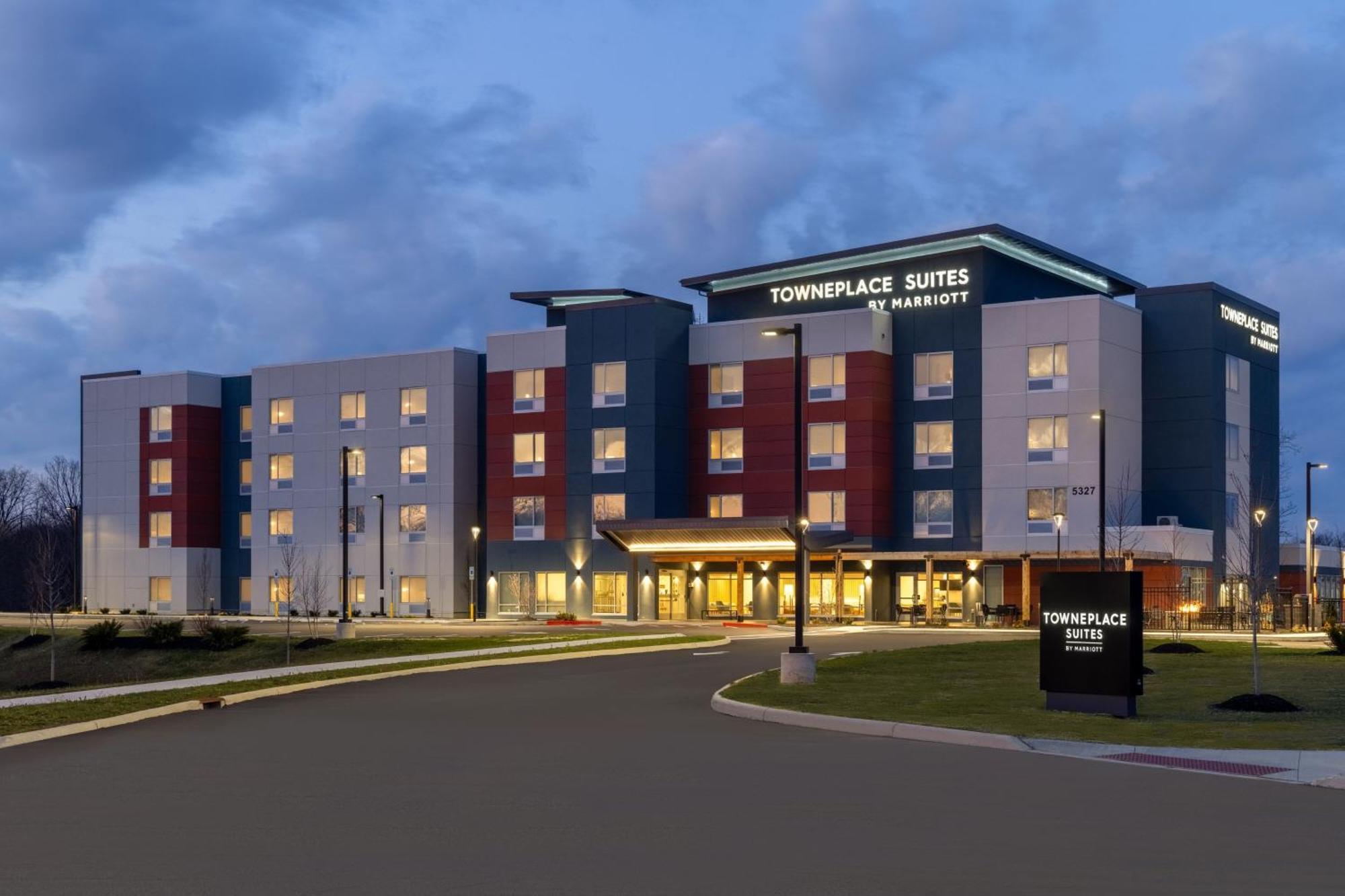 Towneplace Suites By Marriott Geneva At Spire Academy 외부 사진