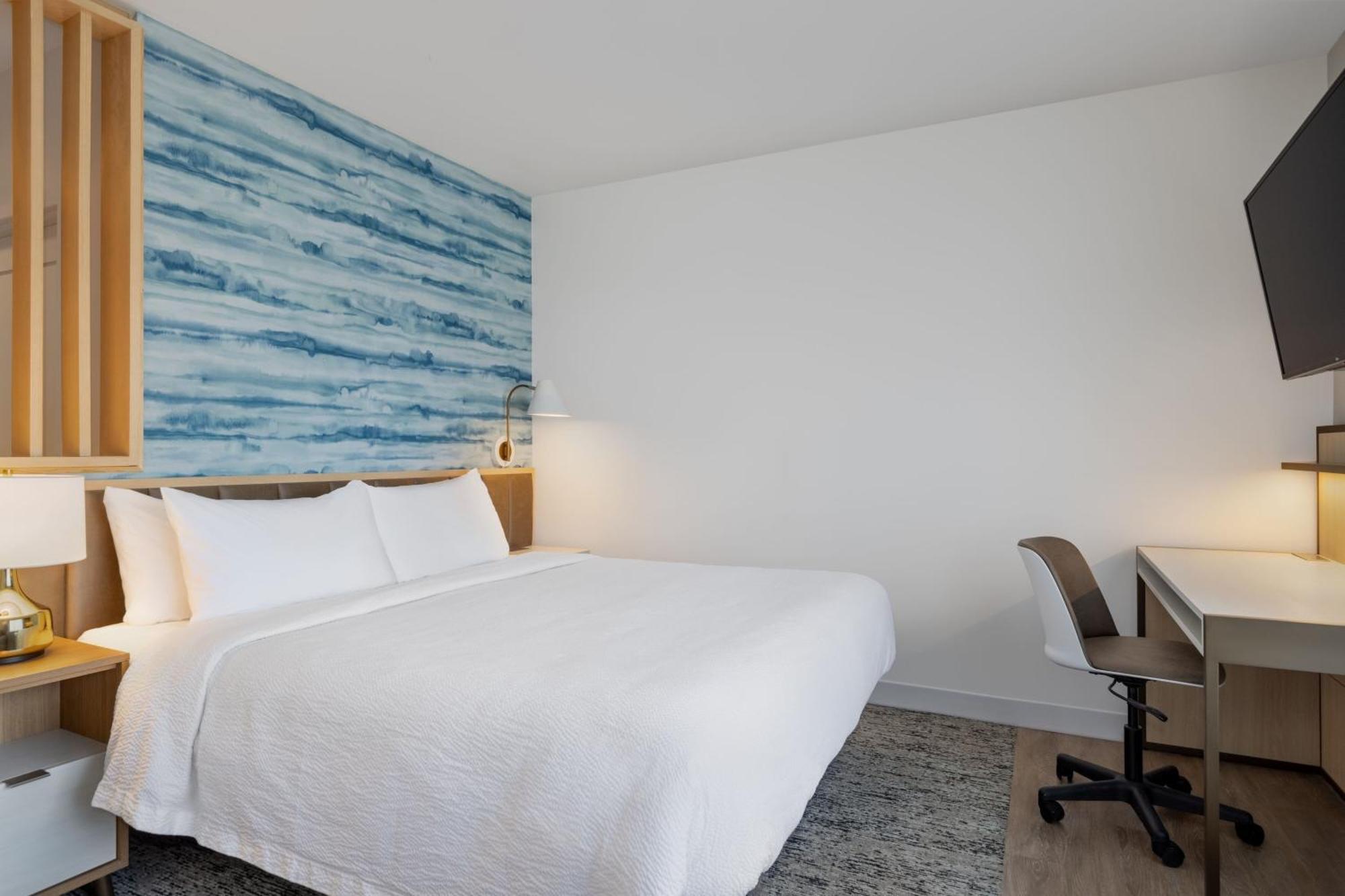 Towneplace Suites By Marriott Geneva At Spire Academy 외부 사진