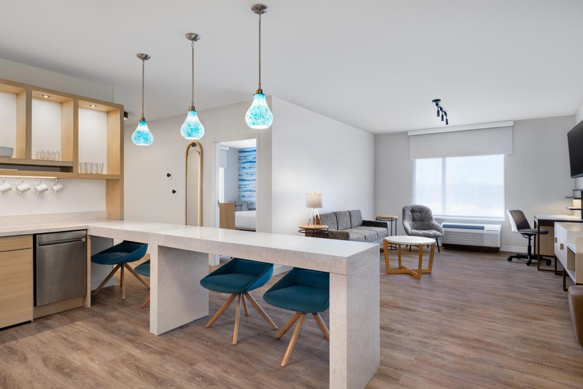 Towneplace Suites By Marriott Geneva At Spire Academy 외부 사진